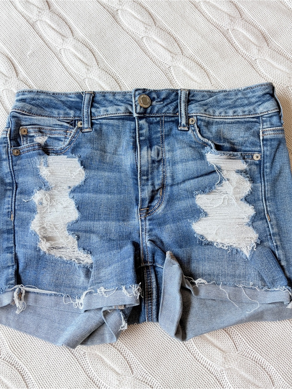 American Eagle hi-rise shortie next level Stretch Denim Shorts size 8